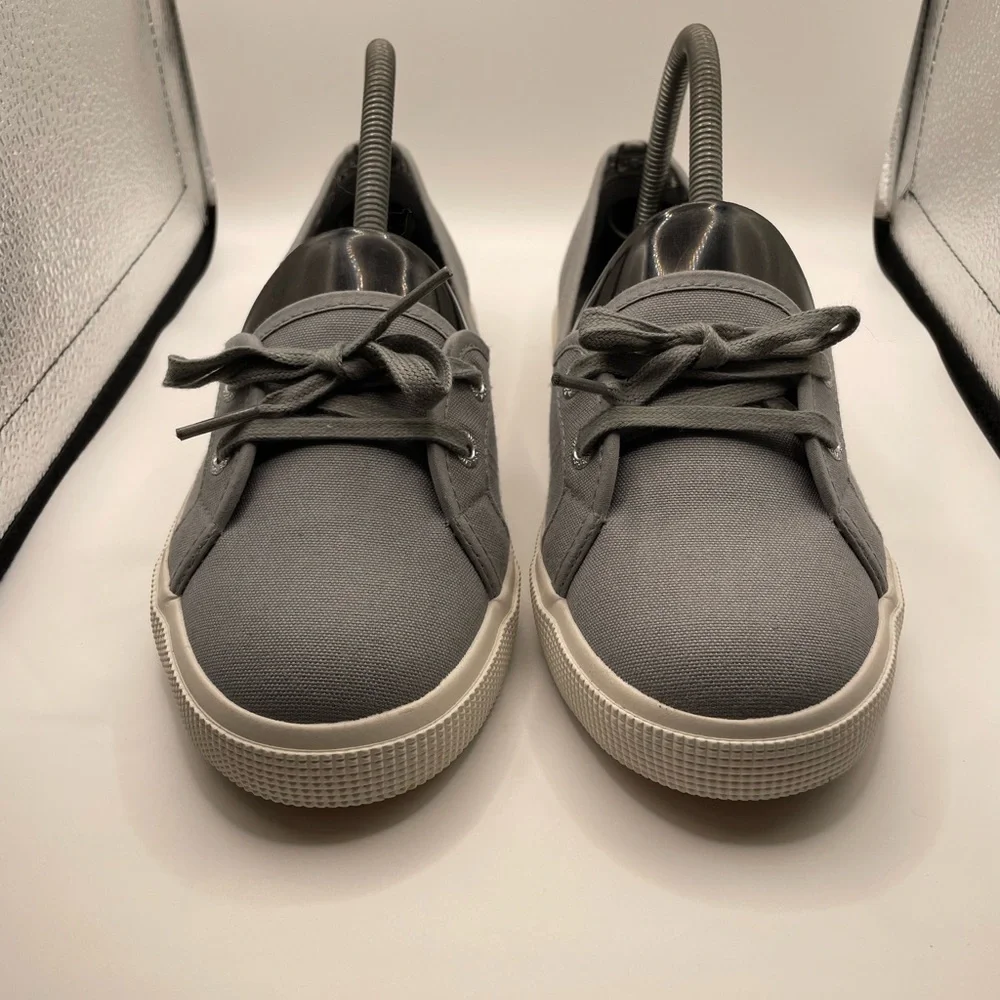 Superga Classic Gray Lace-Up Sneakers women’s size 8.5